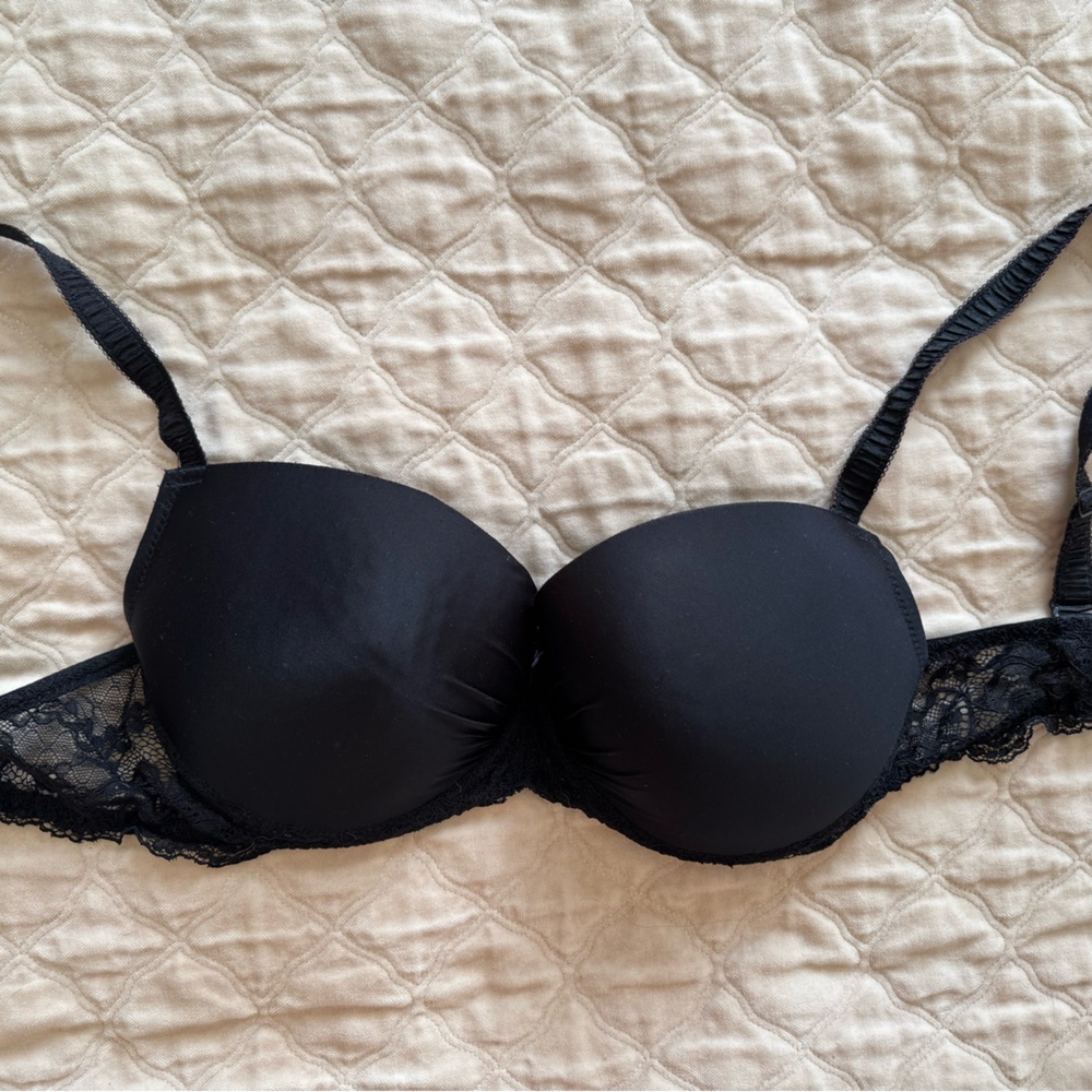 Elegant Black Lace Bra